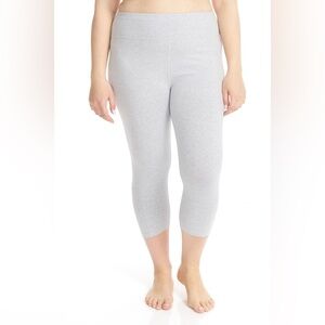 Light Gray Cropped Leggings size 4X